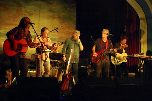 Dave's Diary - 8/3/11 - Dingoes - Kerryn Tolhurst Interview