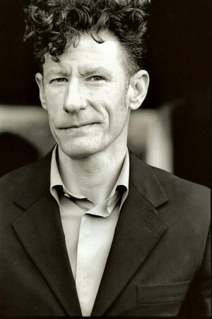Lyle Lovett is taking a break julia roberts husband lyle lovett. Lyle Lovett is taking a break