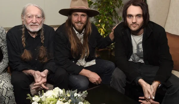 Lukas Nelson and Willie on Nu Country TV country music show