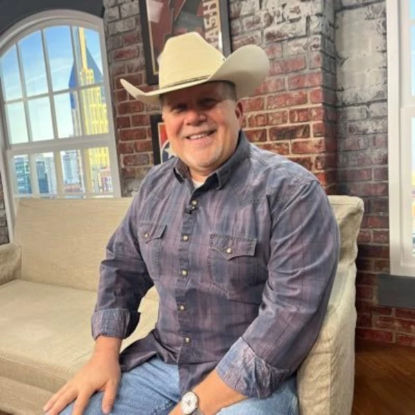 Pete Schlegel on Nu Country TV country music show