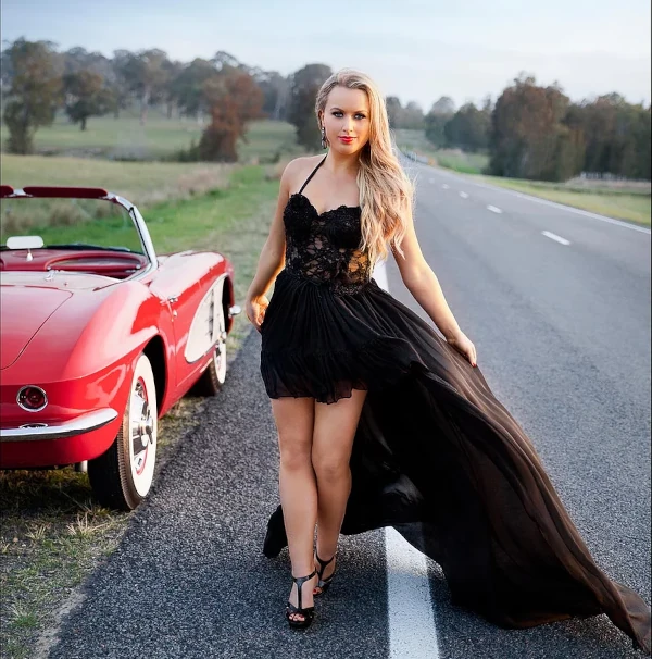 Christie Lamb on Nu Country TV country music show