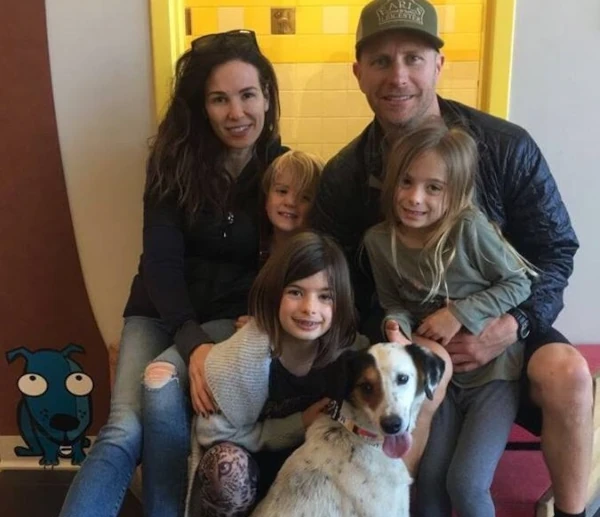 Dierks Bentley Family on Nu Country TV country music show