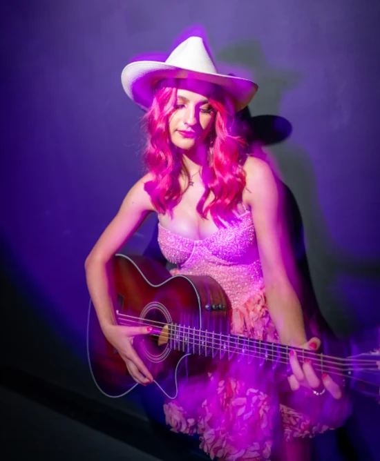 Coral Renee on Nu Country TV country music show