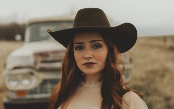 Noeline Hofmann on Nu Country TV country music show