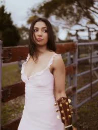 Sarah Catania on Nu Country TV country music show