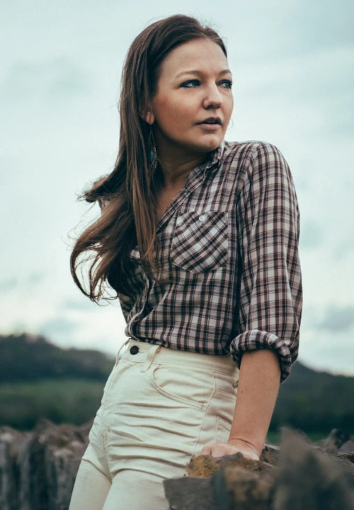 Kelsey Waldon on Nu Country TV country music show