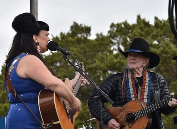 Tami Neilson and Willie Nelson on Nu Country TV country music show