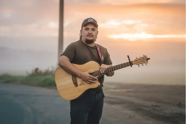 Liami Maihi on Nu Country TV country music show
