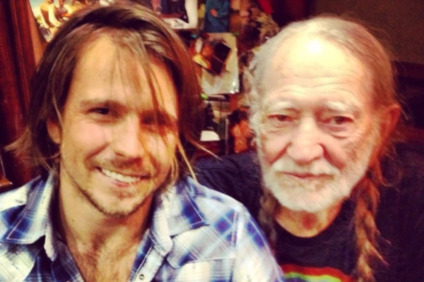 Lukas and Willie Nelson on Nu Country TV country music show