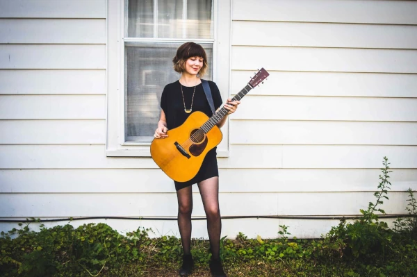 Molly Tuttle on Nu Country TV country music show