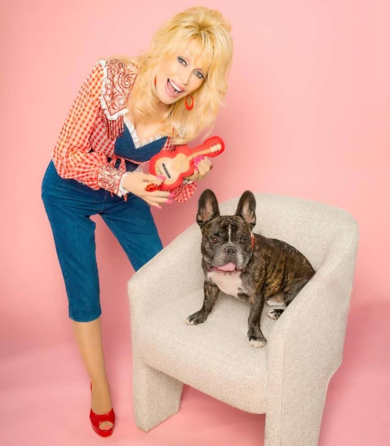 Dolly Parton and pet dog Billy on Nu Country TV country music show
