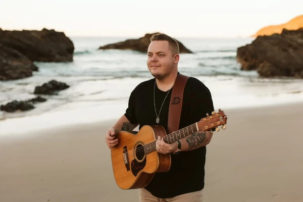 Jake Davey on Nu Country TV country music show