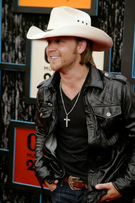 Justin Moore on Nu Country TV country music show