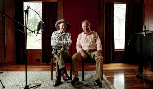 Kelly Dixon and Graeme Connors on Nu Country TV country music show