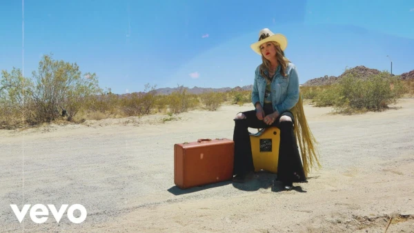 Sunny Sweeney on Nu Country TV country music show