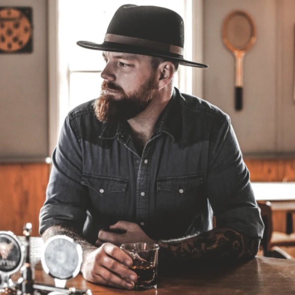 Andrew Swift on Nu Country TV country music show